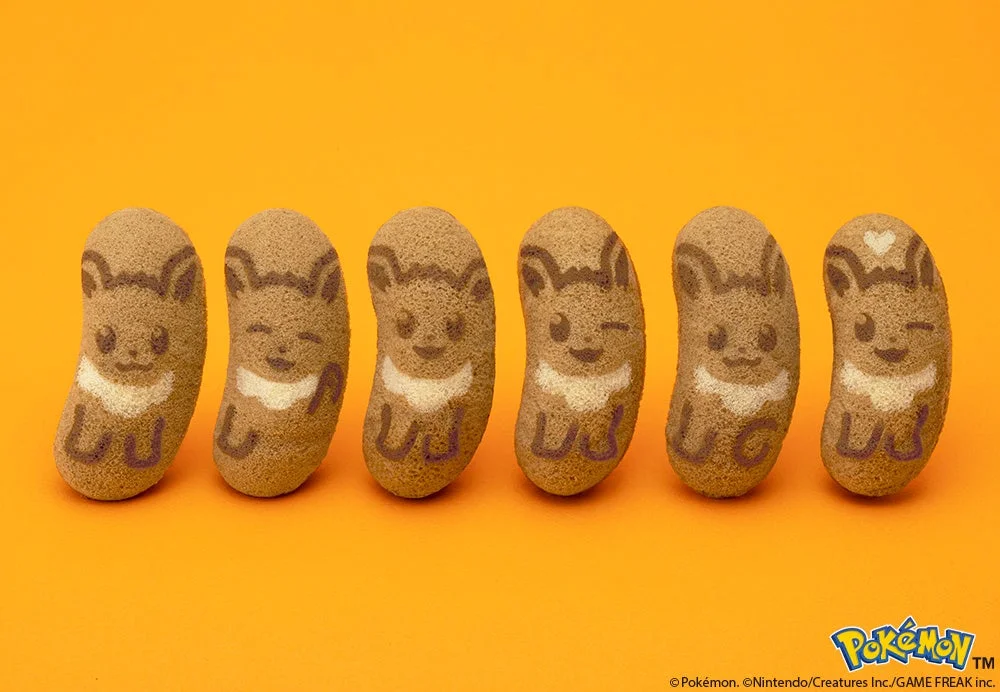 イーブイの顔が描かれた「イーブイ東京ばな奈」が6個並んでいる様子。