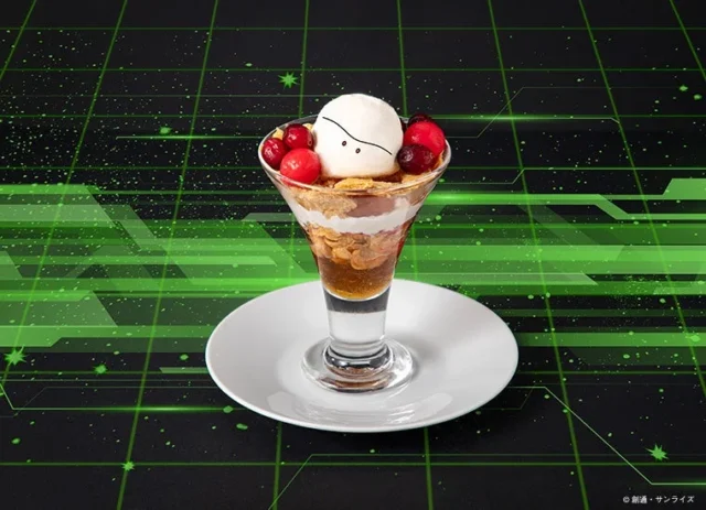 SIDE Aデザート「ハロ パフェ」の画像。