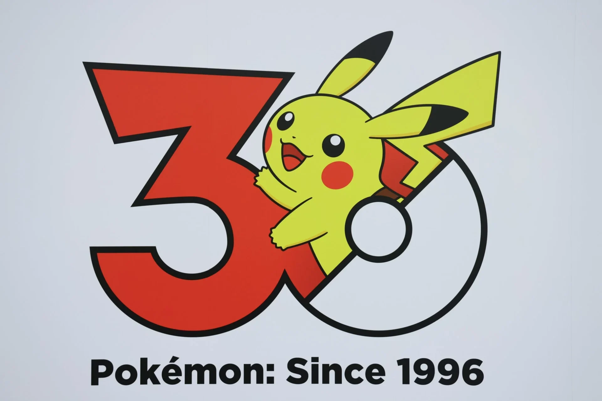 ピカチュウが描かれたポケモン30周年記念ロゴ