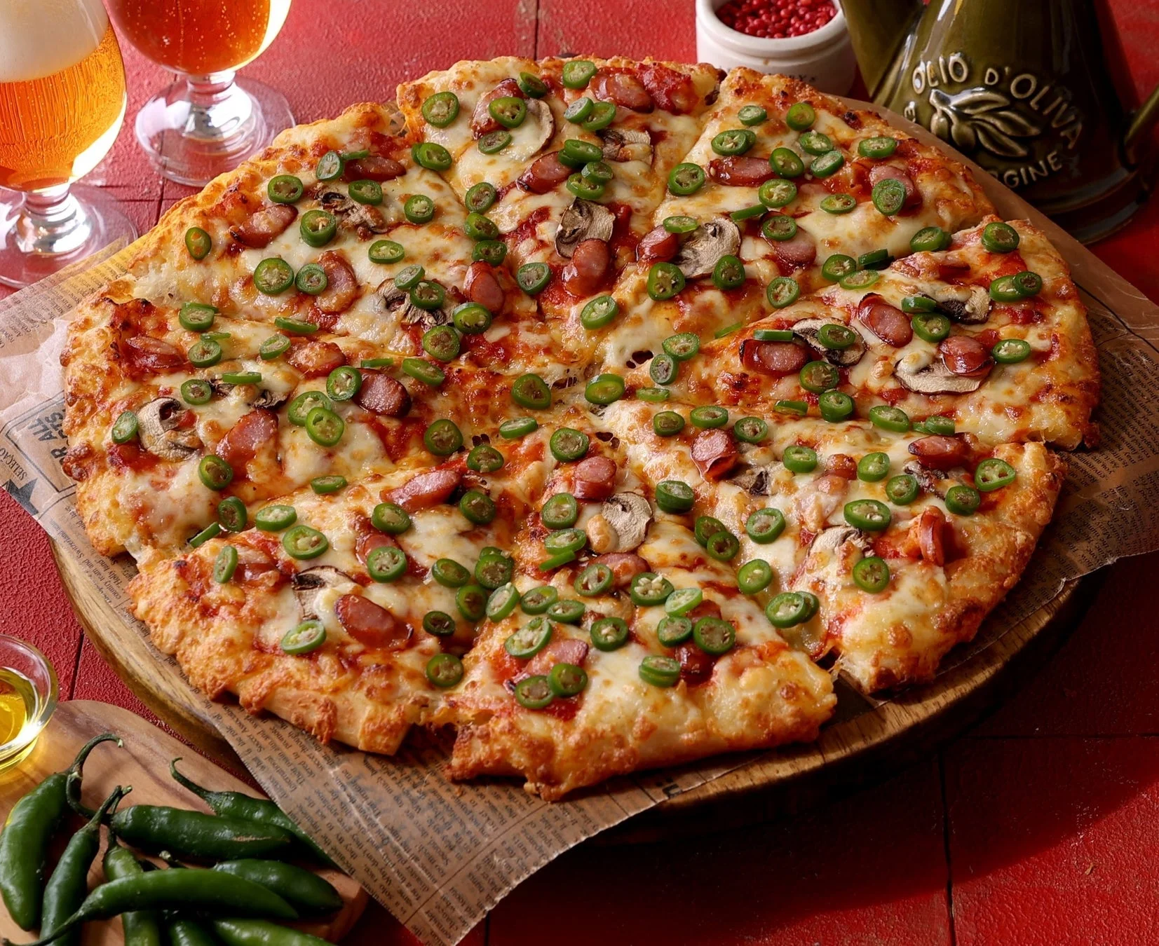 「セラーノペッパー&ソーセージ」の覚醒(唐辛子5倍)ピザ