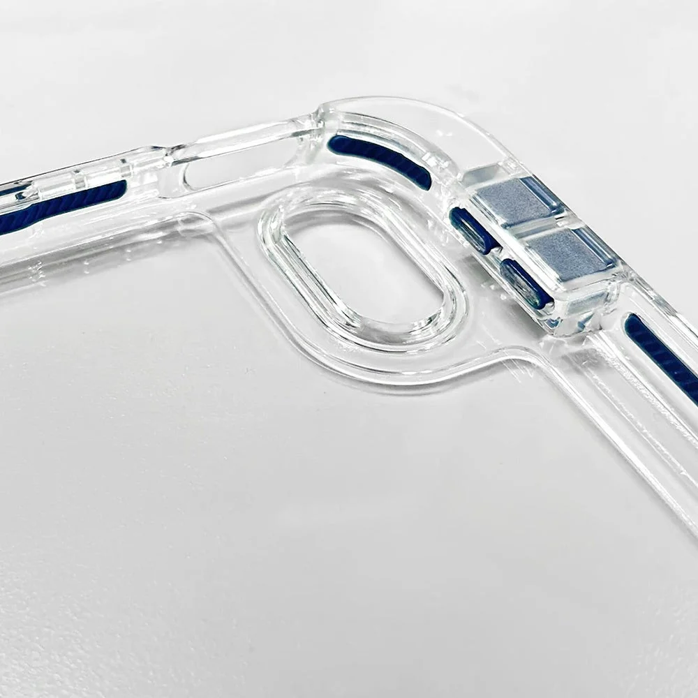 iPadケースの耐衝撃性を高めるダブルプロテクション構造の角部分