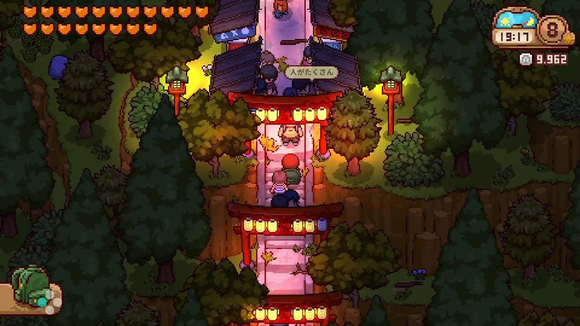 夏祭りで賑わう鳥居の参道のゲーム画面