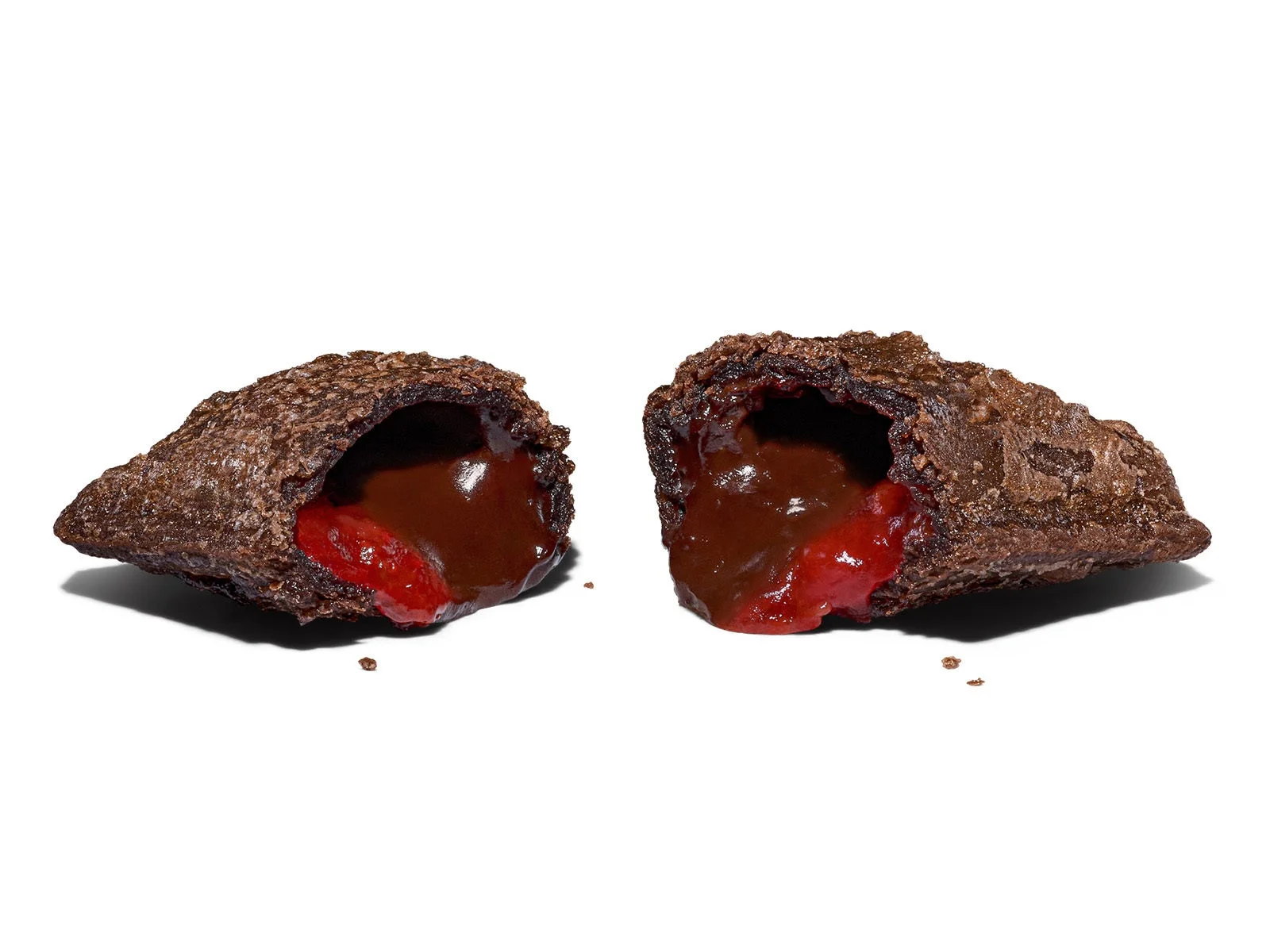 割れたわたくしのプレミアムショコラ チョコレート&ストロベリーの中身