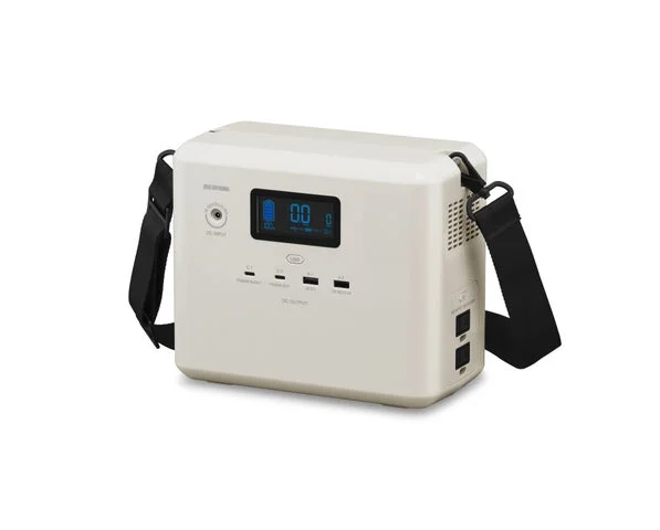 小容量ポータブル電源の製品本体（ストラップ付き）