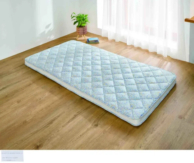 凹凸でしっかり支える西川のマチ付き軽量敷ふとん