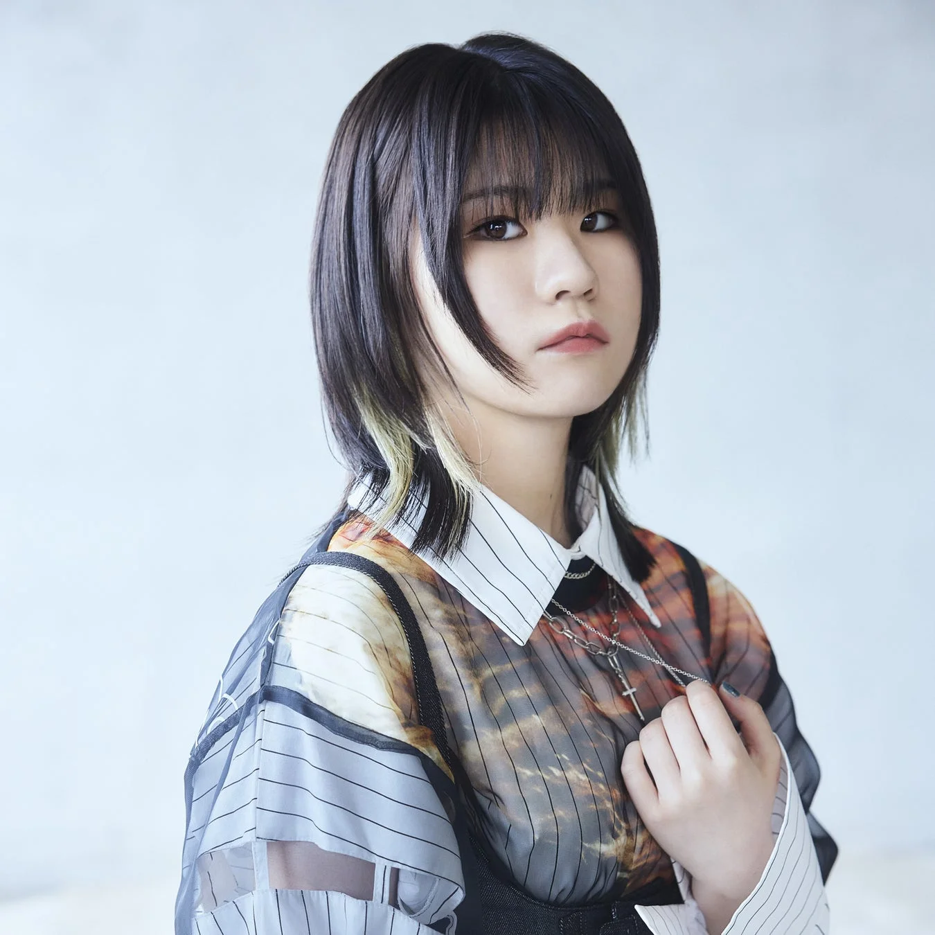 「Echoes of Aincrad」劇中歌を担当する理名さん