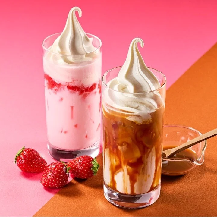 カフェ・ベローチェの春の新作は「キャラメルカフェオーレフロート」と「イチゴミルクフロート」。