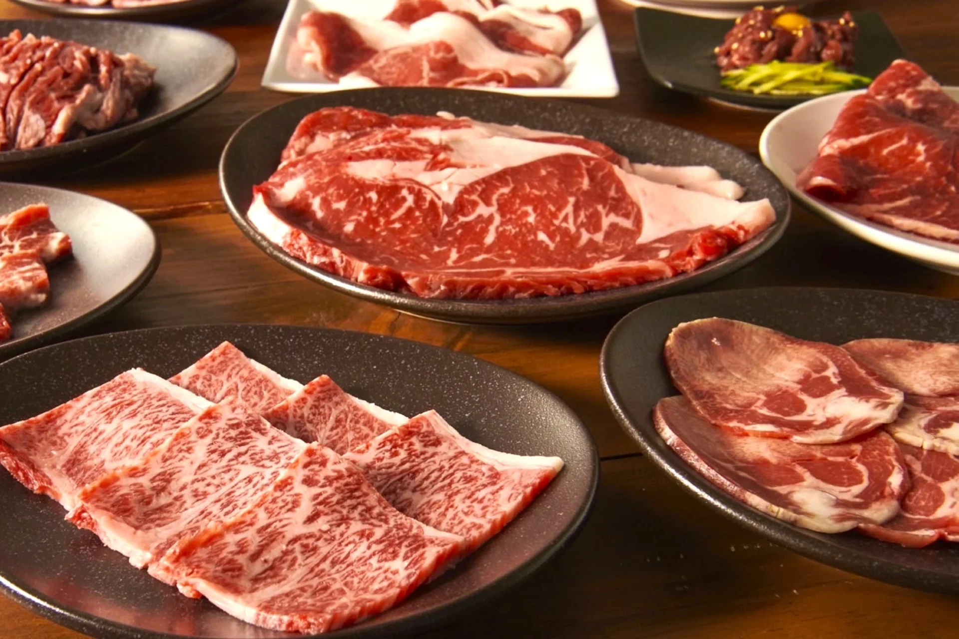 焼肉専門店「牛角」の写真