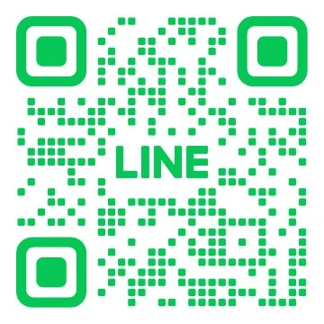 宅麺公式LINEのQRコード。