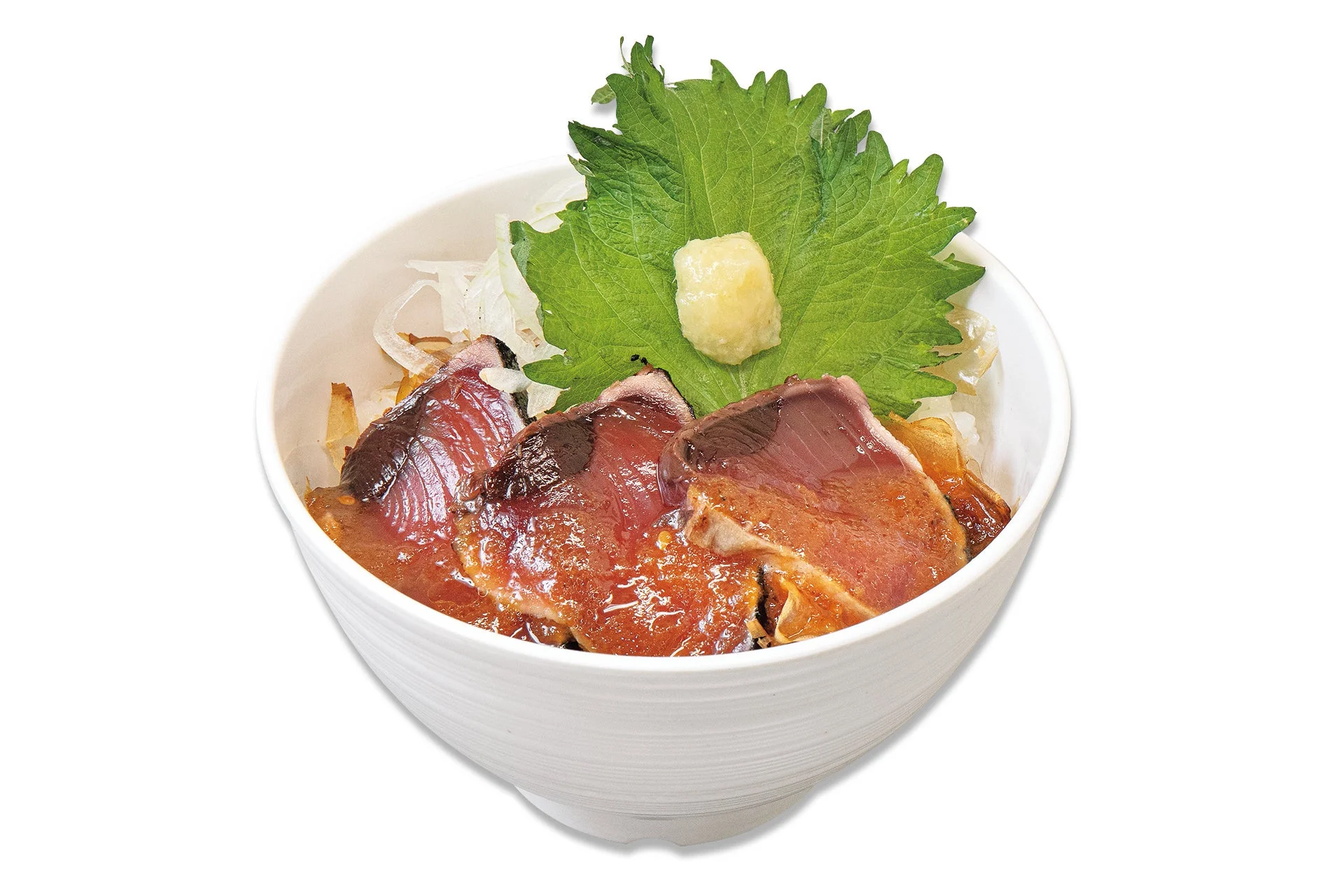 豪快に鰹の旨みを楽しむじゅうじゅうカルビの漁師丼仕立ての鰹たたき丼