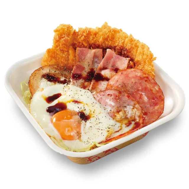 かつやのウルトラエッグカツ丼弁当、テイクアウト容器入り