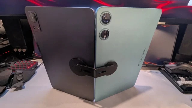 MIHIRAKIアプリ使用時に2台のタブレットを連結するアタッチメント