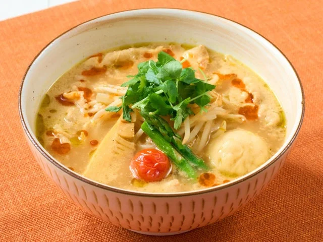 春の野菜がたっぷり入った和風麻辣湯うどん