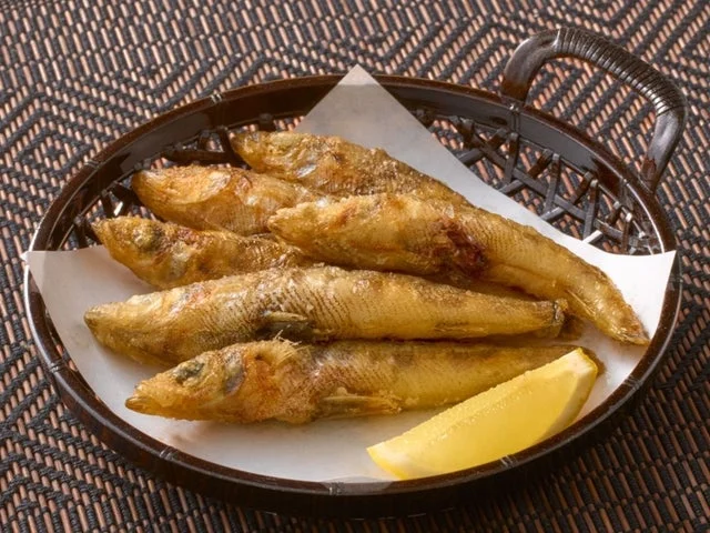 宮城県産メヒカリをからっと揚げた唐揚げ