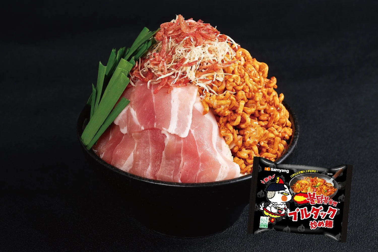 刺激的な辛さがやみつきになる韓国風ブルダック激辛もんじゃ