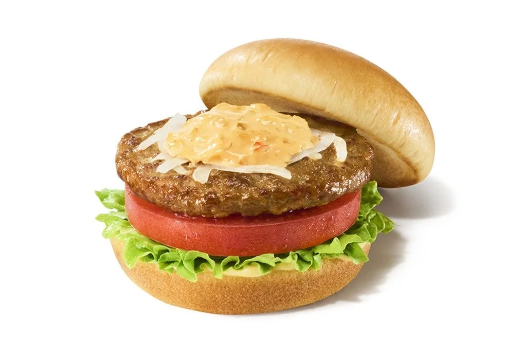 朝食時間帯限定「朝モス」リニューアルで新発売の朝の野菜バーガー～オーロラソース～