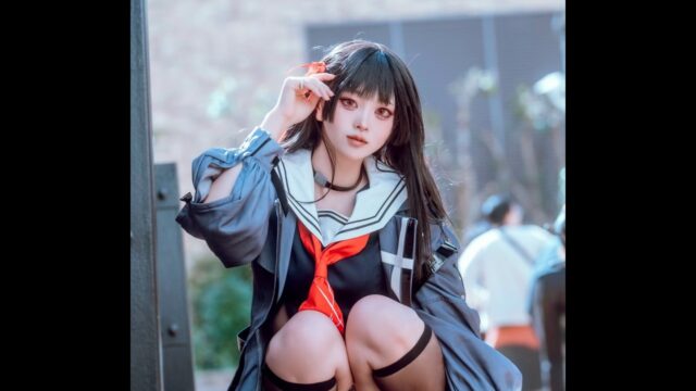 セクシーすぎる学園制服！　瑞海にもྀི、『鳴潮』千咲のコスプレ写真を公開