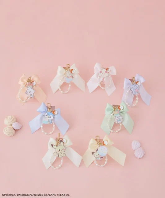 ポケピースのポケモンとリボン、パールがあしらわれたチャーム