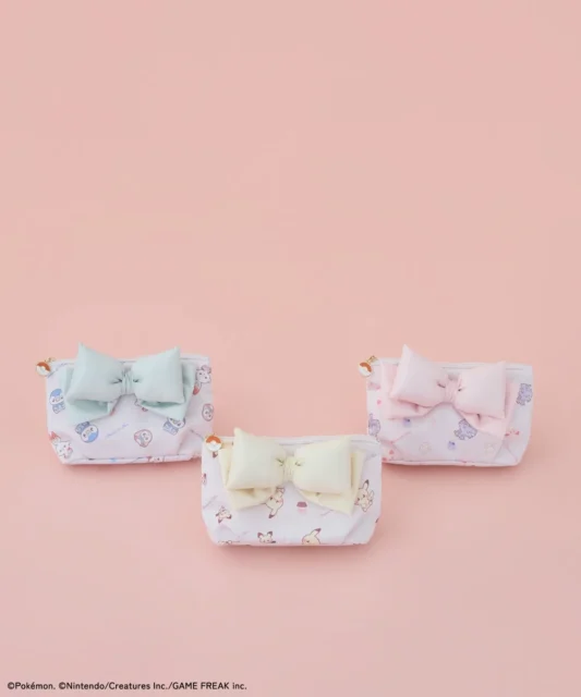 ぷっくりリボンとポケピース総柄が可愛いプリントポーチ3色