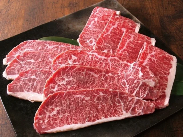 ディナー限定の数量限定メニュー「プレミアムカルビ」