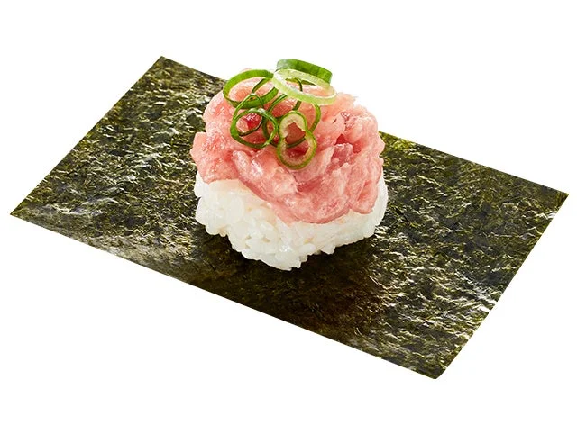 みなみ鮪を使用した『プレミアムねぎとろ包み～みなみ鮪使用～』。