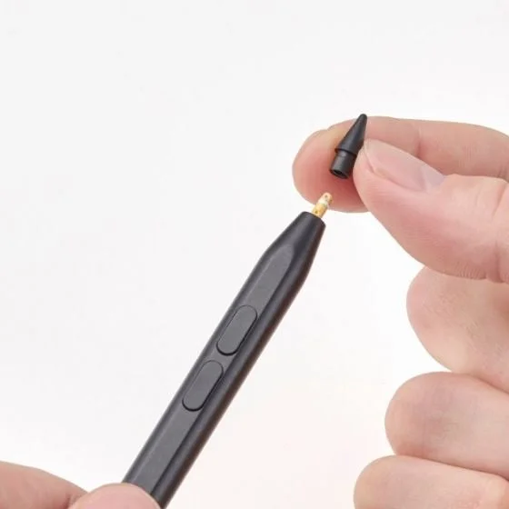 Apple Pencil互換のペン先交換