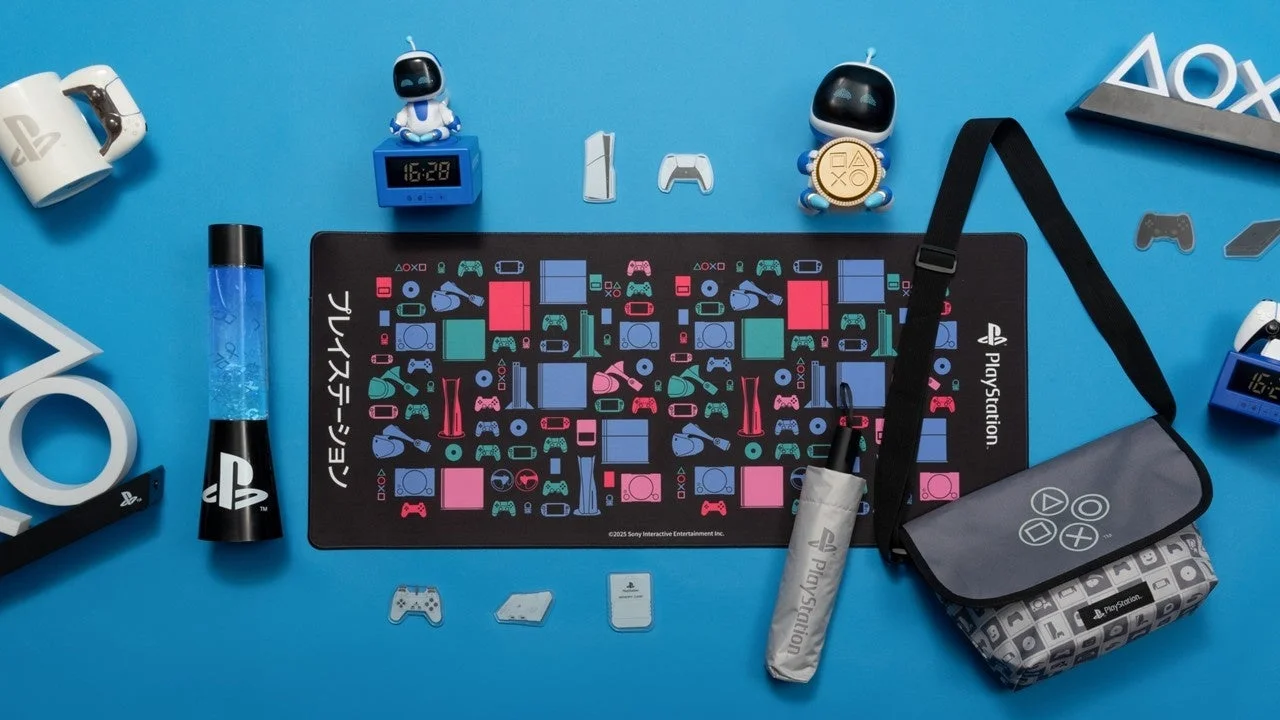 PlayStation、ASTRO BOT、どこでもいっしょ新作アイテムの集合写真