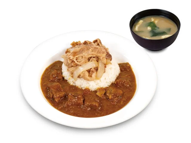 創業ビーフ牛タンカレギュウとみそ汁