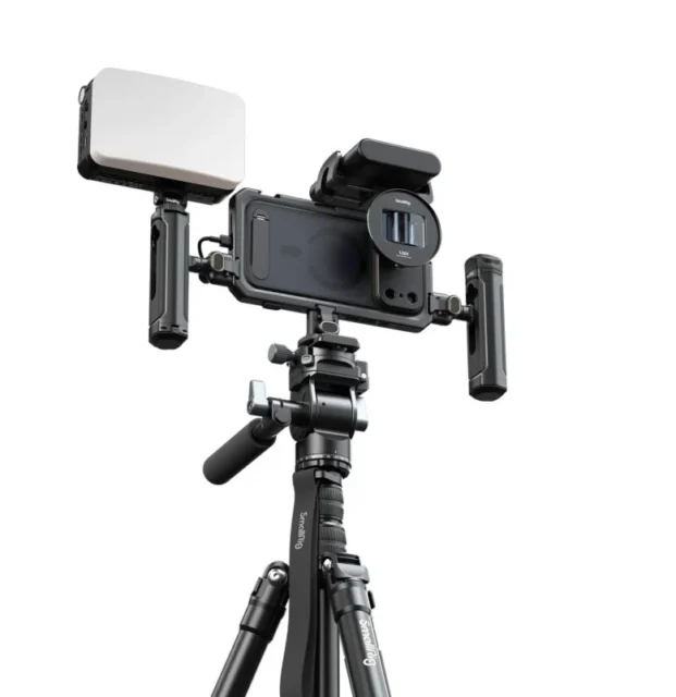 SmallRig iPhone 17 Pro/Pro Max用プロ仕様デュアルハンドヘルドビデオセット
